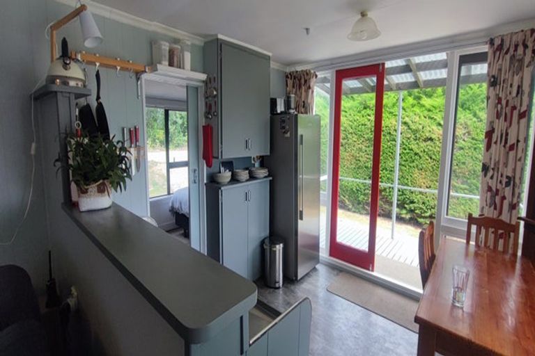 Photo of property in 17 Stopbank Road, Milford, Temuka, 7986