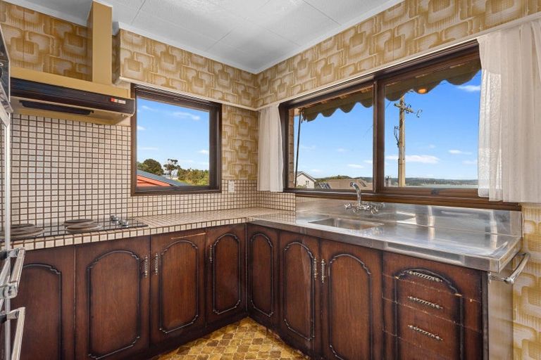 Photo of property in 10 Gould Street, Russell, 0202