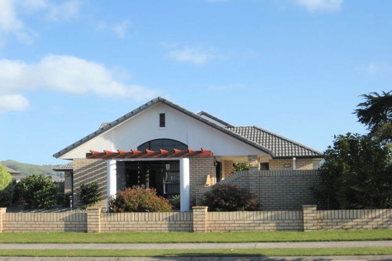 Photo of property in 104 Sovereign Drive, Papamoa Beach, Papamoa, 3118