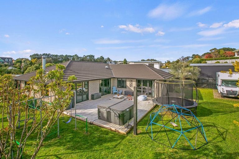 Photo of property in 1185f South Road, Oakura, 4314