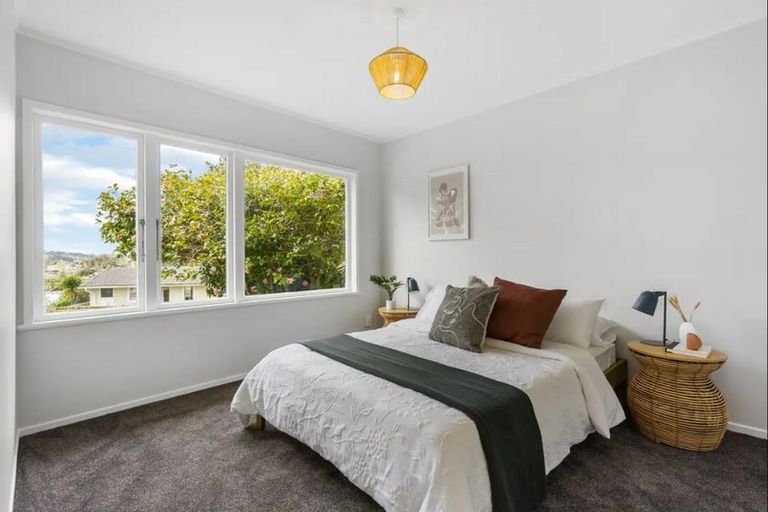 Photo of property in 44 Taurus Crescent, Beach Haven, Auckland, 0626