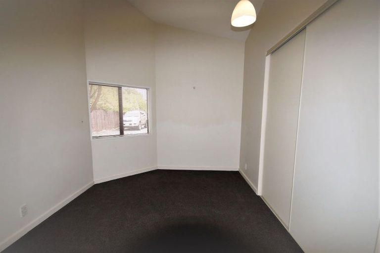 Photo of property in 2/26 Otara Street, Ilam, Christchurch, 8053
