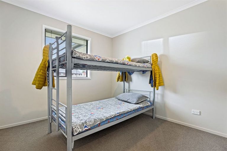 Photo of property in 6 Meyer Crescent, Halswell, Christchurch, 8025