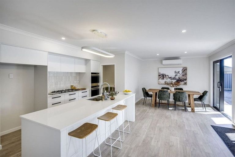 Photo of property in 7 Monowai Street, Poraiti, Napier, 4112