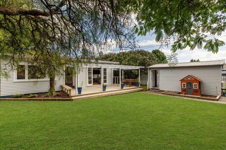 Photo of property in 1/26 Trentham Road, Papakura, 2110