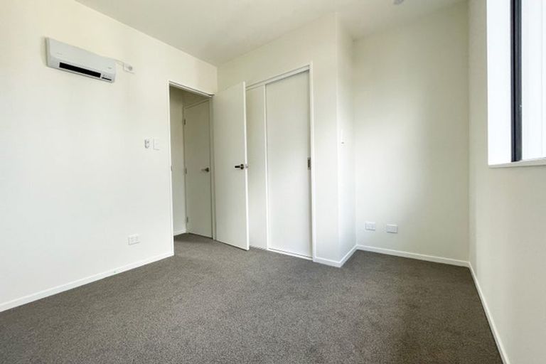 Photo of property in 3/327 Glengarry Road, Glen Eden, Auckland, 0602