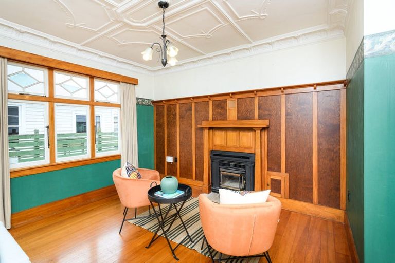 Photo of property in 38 Lyndhurst Street, Takaro, Palmerston North, 4412