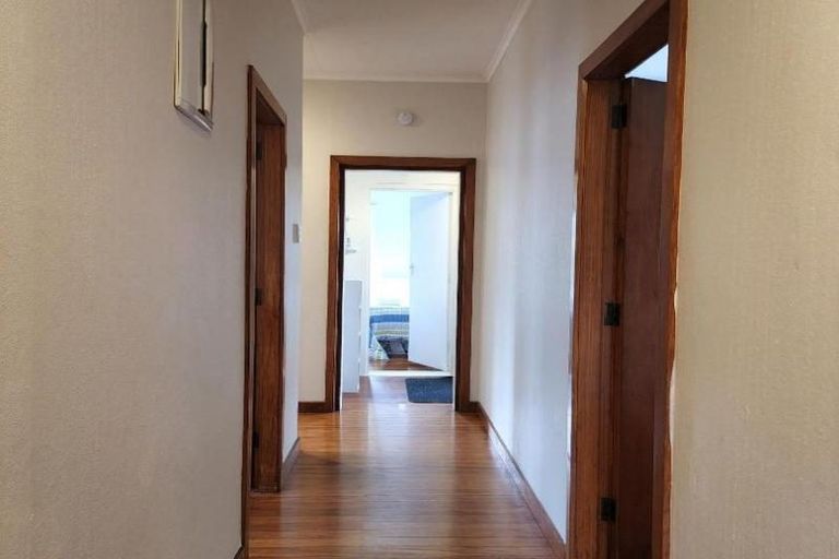 Photo of property in 8 Henui Street, Strandon, New Plymouth, 4312