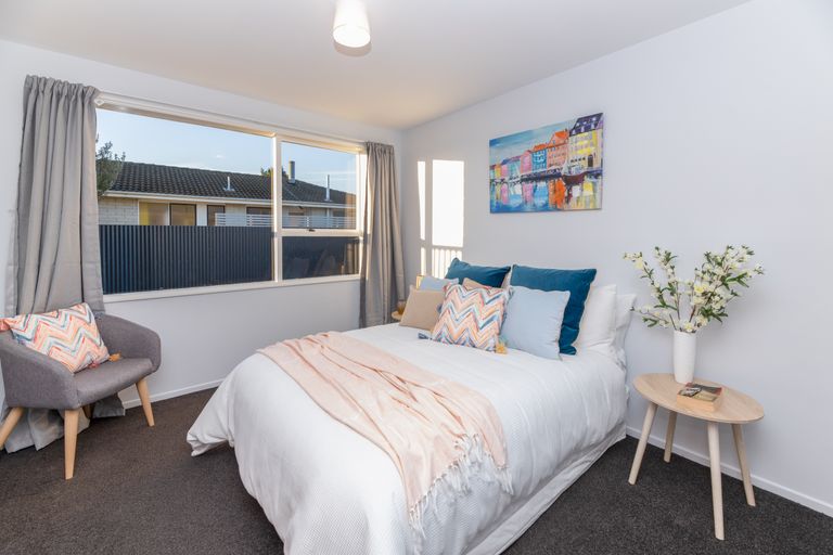 Photo of property in 8 Cornet Lane, Aranui, Christchurch, 8061