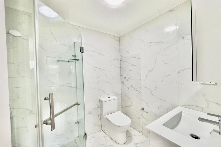 Photo of property in 38b Halswell Street, Mangere East, Auckland, 2024