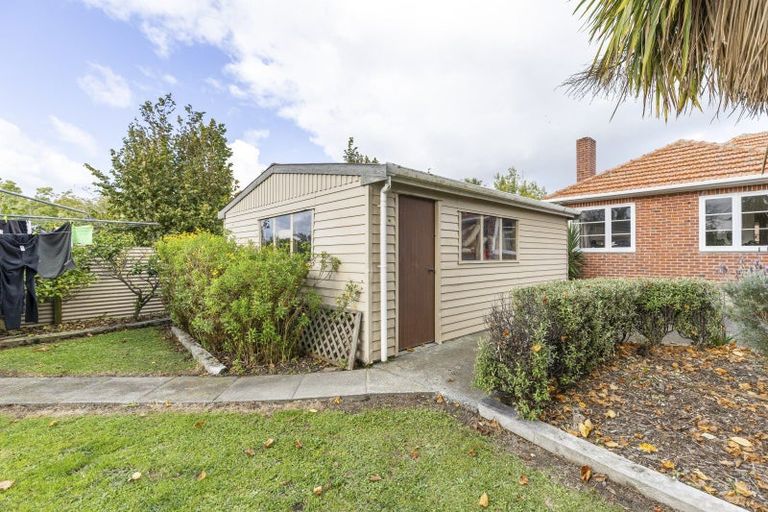 Photo of property in 54 Savage Crescent, West End, Palmerston North, 4412