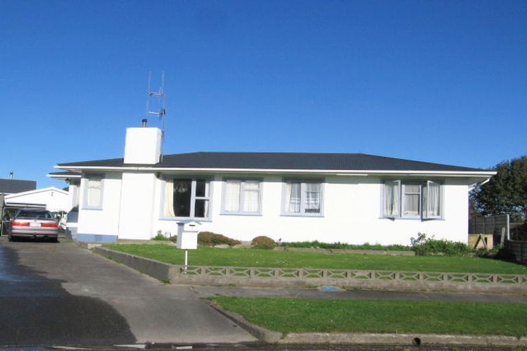 Photo of property in 5 Weber Place, Roslyn, Palmerston North, 4414