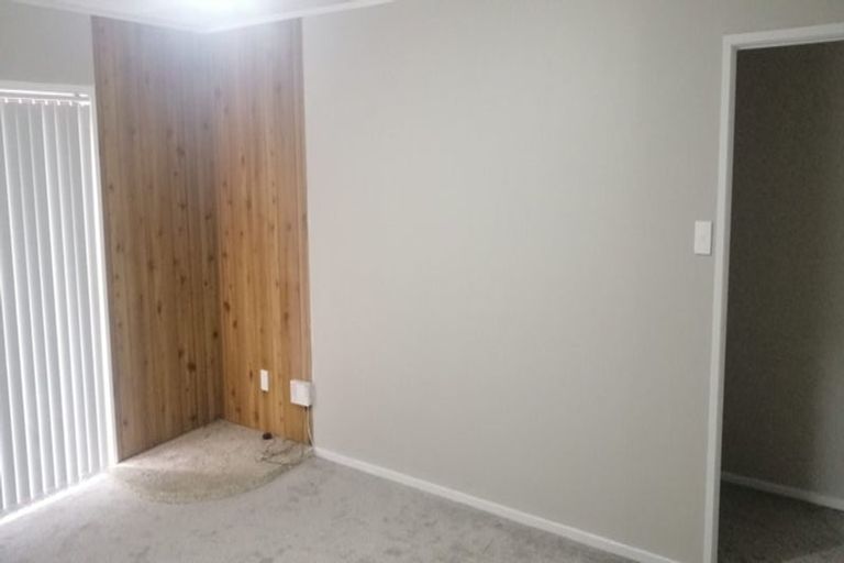 Photo of property in 5 Spinella Drive, Bayview, Auckland, 0629