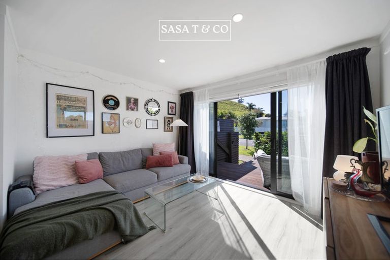 Photo of property in 2/16 Putini Road, Mangere Bridge, Auckland, 2022