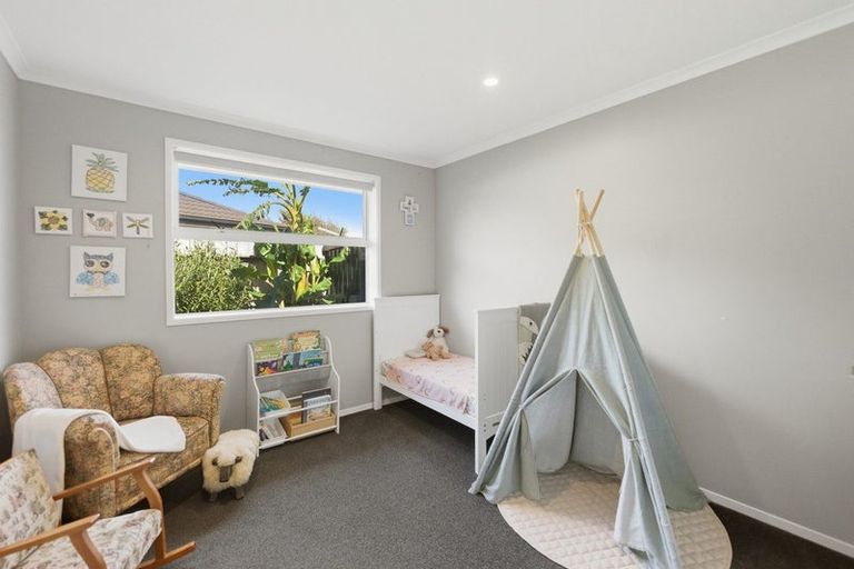 Photo of property in 26 Jules Crescent, Bell Block, New Plymouth, 4312
