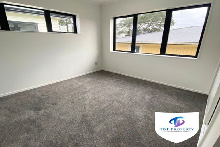 Photo of property in 17a Eddowes Street, Manurewa, Auckland, 2102