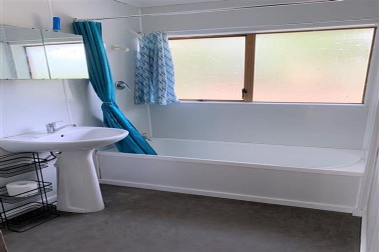 Photo of property in 4/27a Vine Street, Mangere East, Auckland, 2024