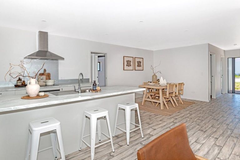 Photo of property in 15 Ormond Road, Whataupoko, Gisborne, 4010