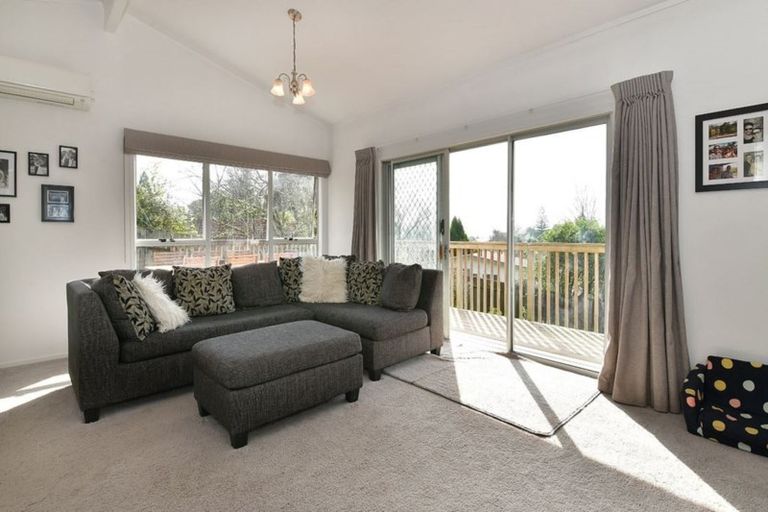 Photo of property in 3 Win Grove, Hatfields Beach, Orewa, 0931