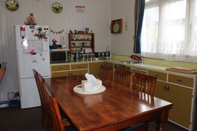 Photo of property in 100 Ward Street, Cobden, Greymouth, 7802