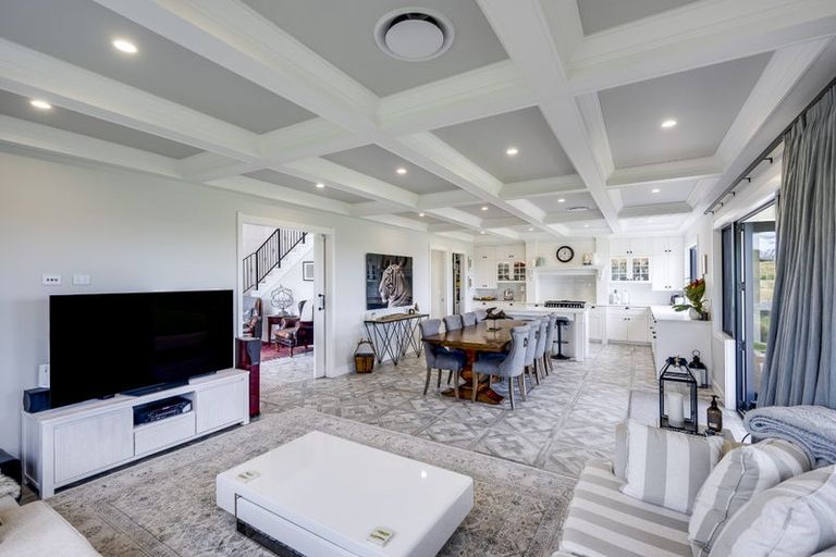 Photo of property in 4 Ridgeway Terrace, Taradale, Napier, 4112