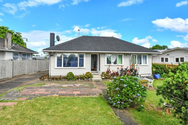 Photo of property in 11 Awatere Street, Clover Park, Auckland, 2023