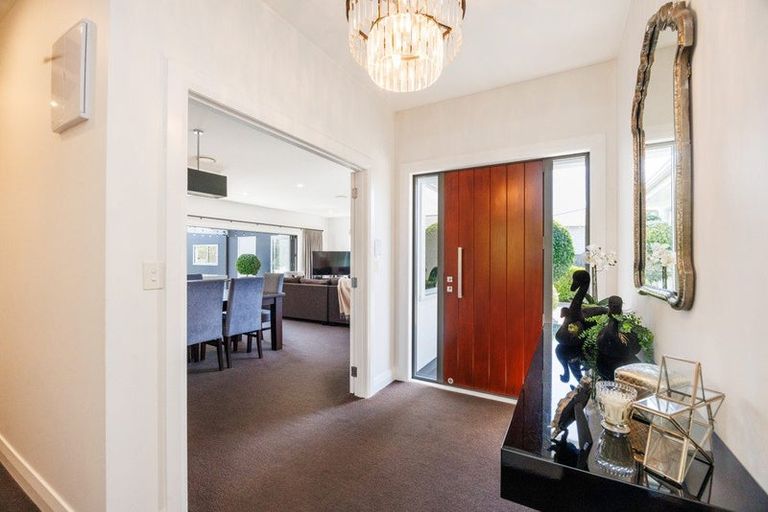 Photo of property in 92 Marne Street, Hokowhitu, Palmerston North, 4410