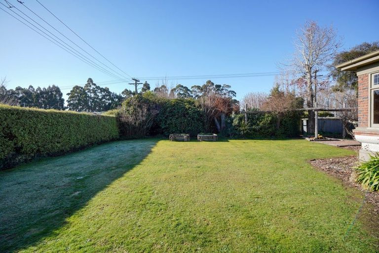 Photo of property in 1 Home Street, Winton, 9720