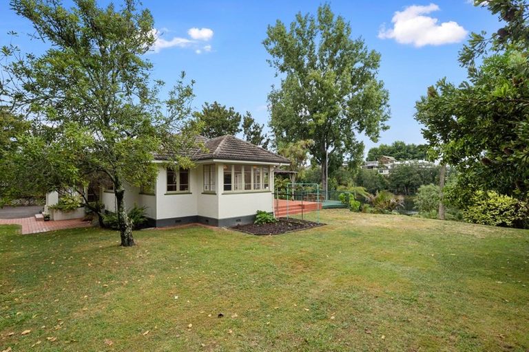 Photo of property in 489 River Road, Fairfield, Hamilton, 3214