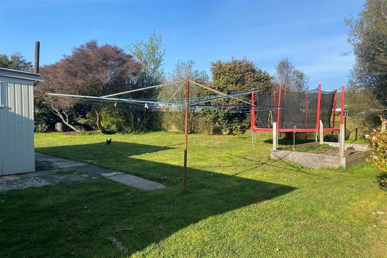 Photo of property in 14 Charles Road, Hannahs Bay, Rotorua, 3010