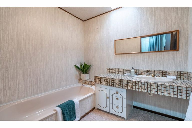 Photo of property in 250a Main Street, Gore, 9710