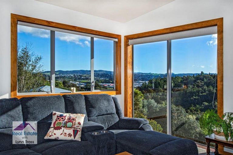 Photo of property in 69 Memorial Drive, Parahaki, Whangarei, 0112