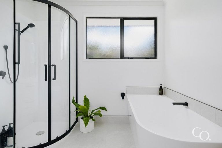 Photo of property in 6 Avon Rise, Welcome Bay, Tauranga, 3112