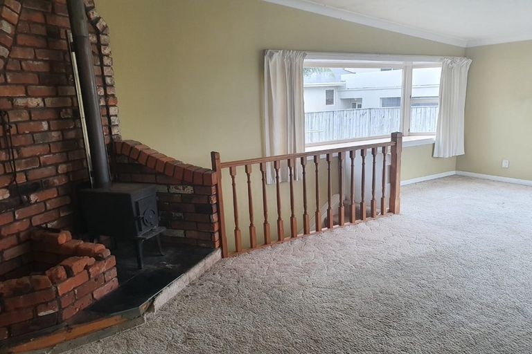 Photo of property in 49 Dorset Avenue, Westown, New Plymouth, 4310