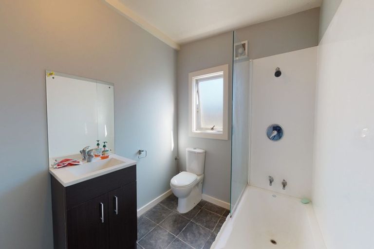 Photo of property in 114 Thomson Street, Tinwald, Ashburton, 7700