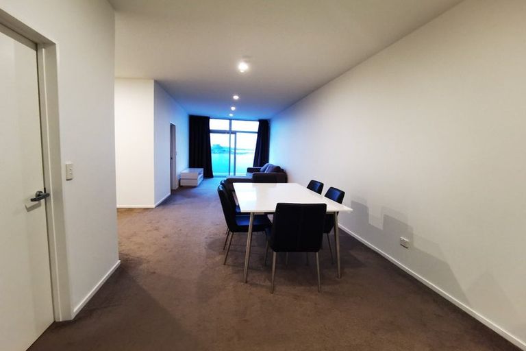 Photo of property in 106/102 Pakuranga Road, Pakuranga, Auckland, 2010