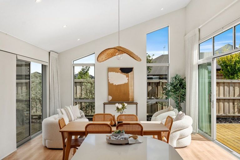 Photo of property in 13 Finstock Way, Rolleston, 7614