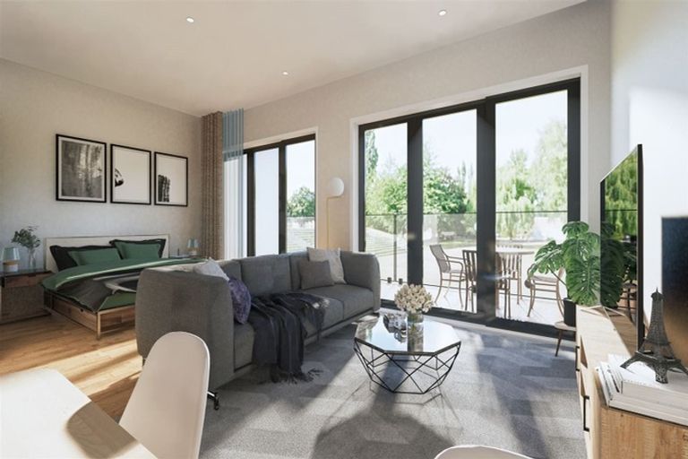 Photo of property in 18 Newington Road, Henderson, Auckland, 0612