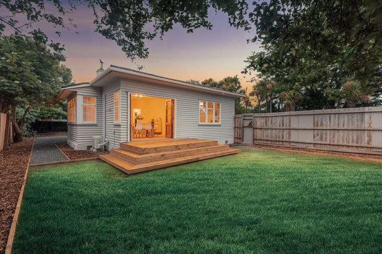 Photo of property in 1/18 Smith Street, Woolston, Christchurch, 8062