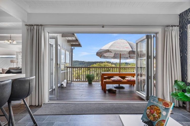 Photo of property in 65 Okura River Road, Okura, Albany, 0792