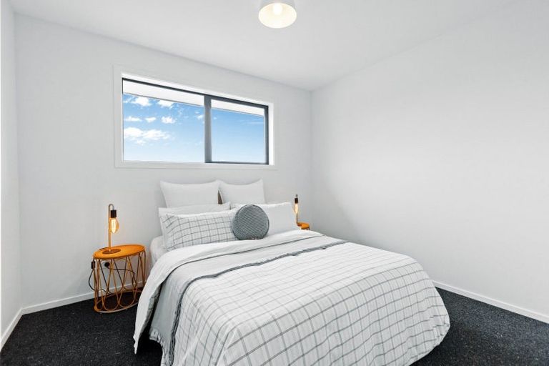 Photo of property in 37 Woodpecker Street, Lake Hawea, 9382