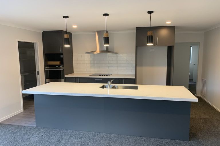 Photo of property in 219 Te Okuroa Drive, Papamoa, 3118