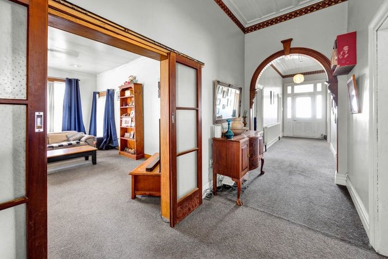 Photo of property in 24 Tayler Street, Eltham, 4322