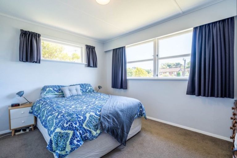 Property details for 104 Tilley Road, Paekakariki, 5034