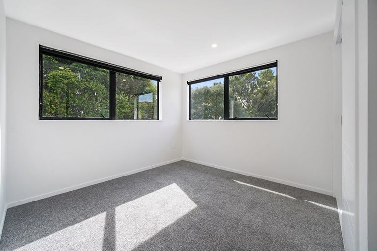 Photo of property in 16 Jade Avenue, Pakuranga Heights, Auckland, 2010