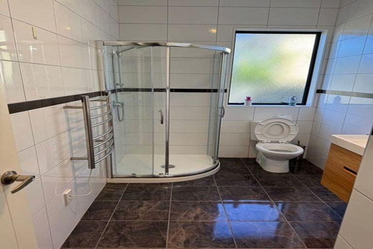 Photo of property in 3 Askerne Drive, Flat Bush, Auckland, 2016