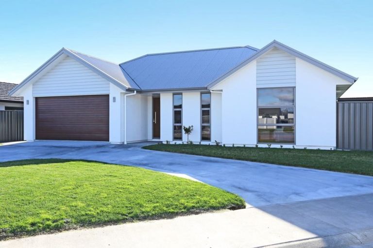 Photo of property in 18 Pelorus Avenue, Poraiti, Napier, 4112