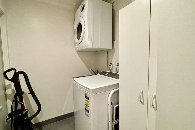 Photo of property in 2a/15 Fleet Street, Eden Terrace, Auckland, 1021