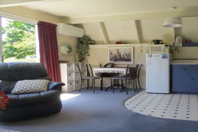 Photo of property in 8 Hamilton Street, Fairlie, 7925