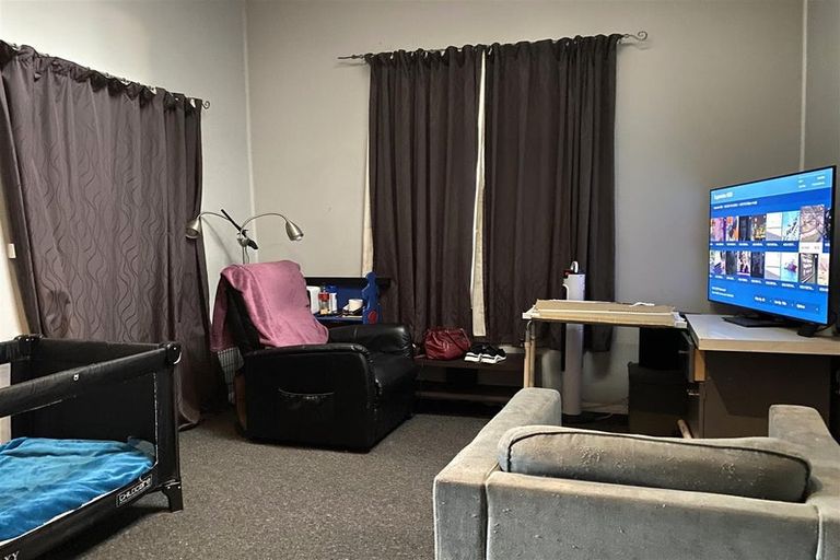 Photo of property in 15 Thompson Street, Greymouth, 7805